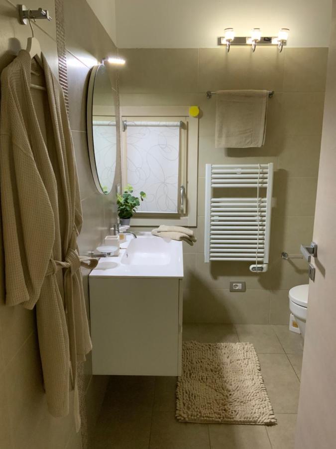 King' S Apartment 시르미오네 외부 사진